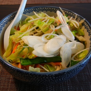 豚肉と野菜炒めの味噌ラーメン